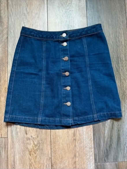 Photo of free New look button up skirt size 10 (Oswestry SY11) #1