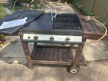 Photo of free ‘Beefeater’ brand barbecue (Ashfield) #1