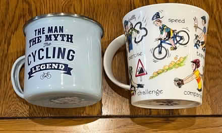 Photo of free 2 Mugs (Great Hollands RG12) #1