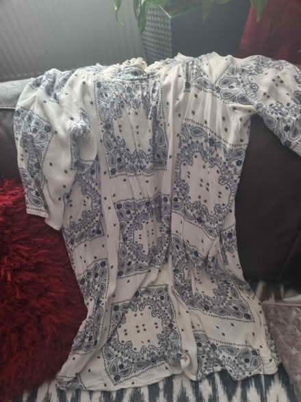 Photo of free womens dress (Ombresy, Middlesbrough Ts7) #2