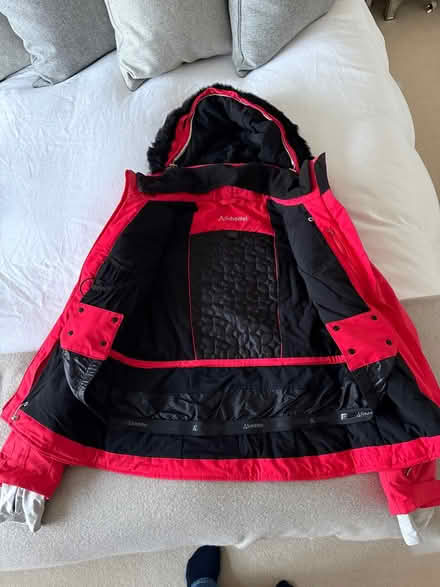 Photo of free Ladies ski jacket size UK size 10 (Wimbledon Park SW19) #2