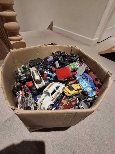 Photo of free Box of toy cars (Browns Hill GL6) #1
