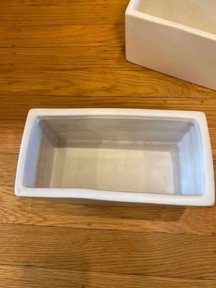 Photo of free White flower pots (Greenwood) #3