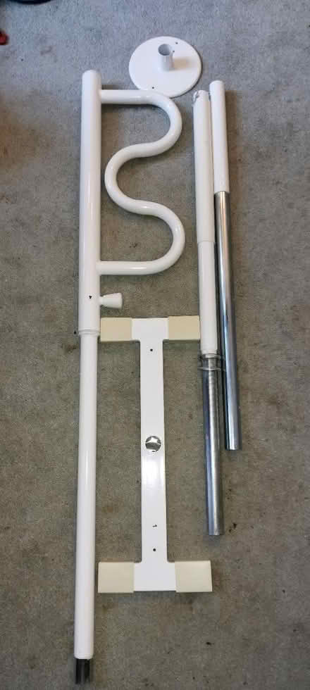 Photo of free Standing aid / pole (Kingsway Bath) #1