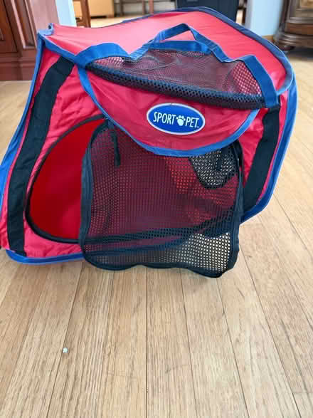 Photo of free Pet carrier (Paramus) #2