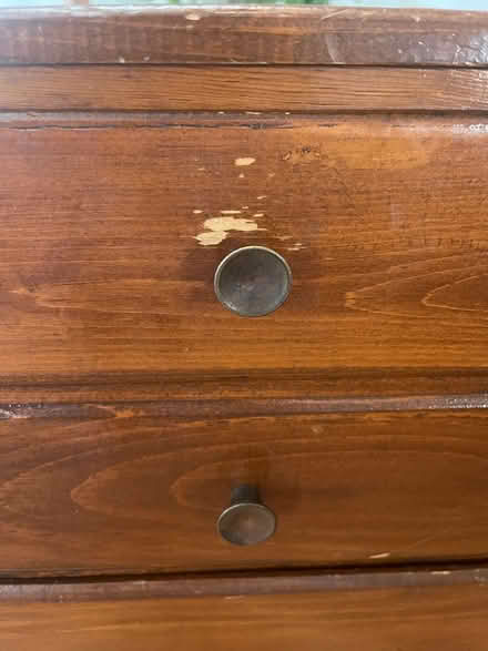 Photo of free Dresser (5 drawers) (Santiago Villa) #2
