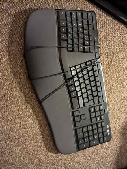 Photo of free Ergonomic keyboard (N4, Harringay Green Lanes) #1