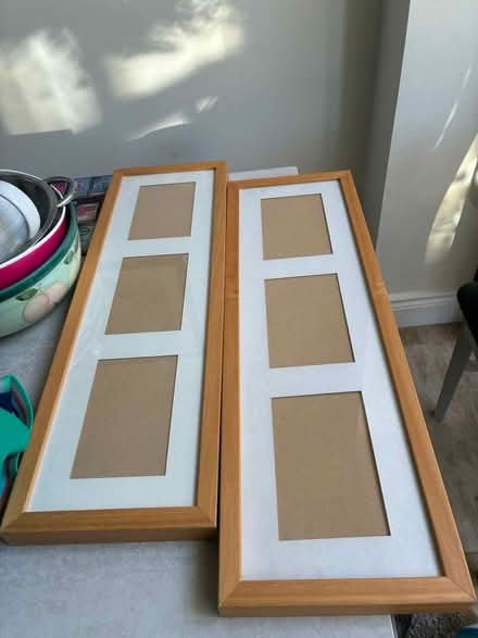 Photo of free 2 picture frames. Inserts 6 x 4 (Sandycove) #1