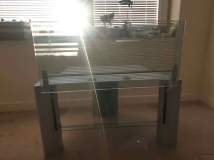 Photo of free TV/Video/Hifi Unit (Chester CH1) #4