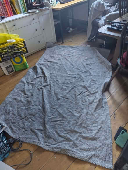 Photo of free Black and white rug (Highfield S2) #1