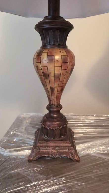 Photo of free 2 Lamps (Trafalgar/River Oaks, Oakville) #2