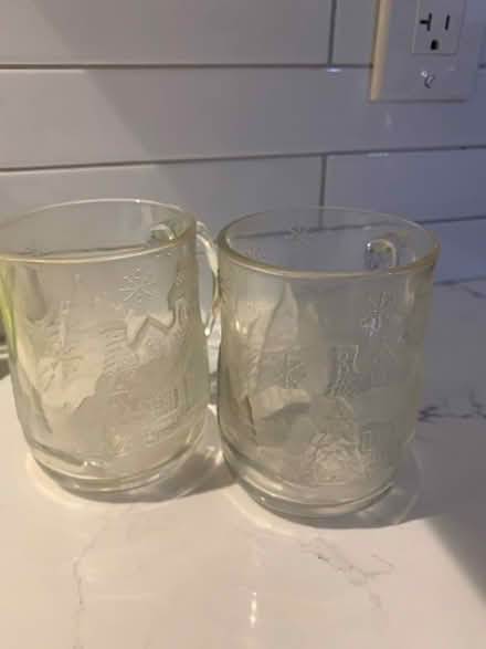 Photo of free Winter theme glass mugs (St. Clair & Victoria Park) #1