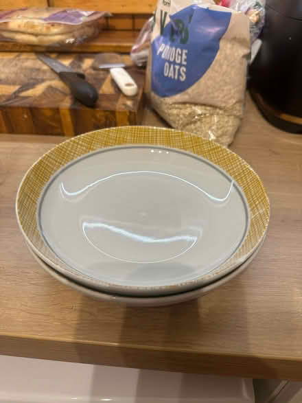 Photo of free Bowls (GU14) #2