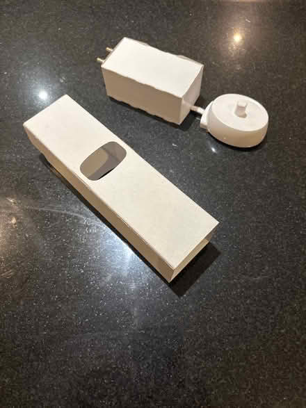 Photo of free Oral B - toothbrush charger (RG8 (Whitchurch Hill)) #1