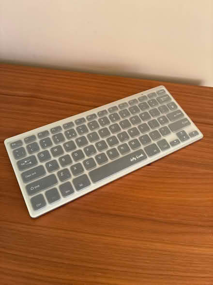 Photo of free Wireless Bluetooth Keyboard (CR2) #1
