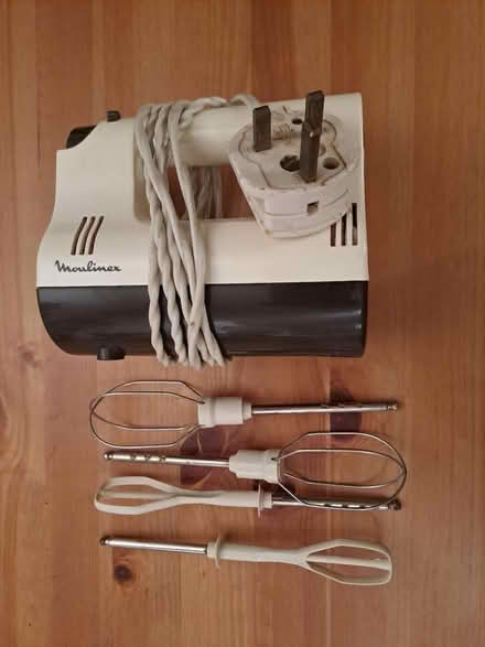 Photo of free Electric whisk (RH12) #1