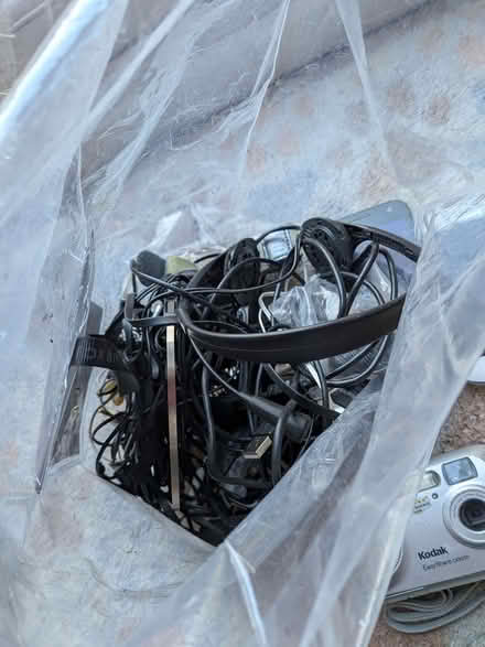 Photo of free Bag of gagets including old phones (Woolstone MK15) #3