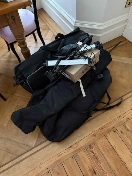 Photo of free Photographic lighting equipment (Putney, SW15) #2