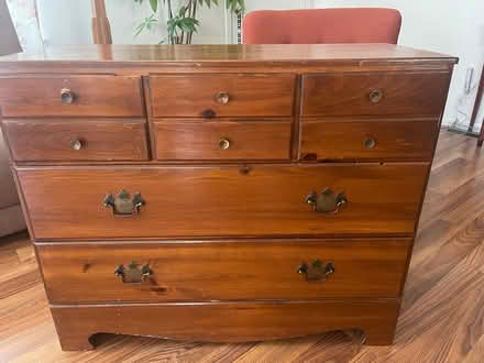 Photo of free Dresser (5 drawers) (Santiago Villa) #1
