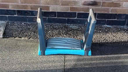 Photo of free Garden Kneeler (Glenfield LE3) #1
