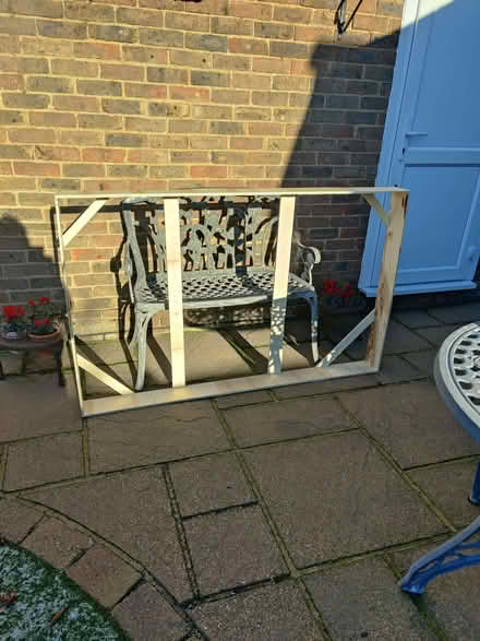 Photo of free Small wooden pallet (Pin Green SG1) #1