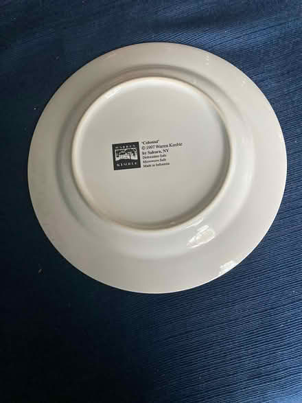 Photo of free Decorative plates (East side of Columbia) #2
