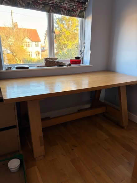 Photo of free Habitat table (Yarnton) #1