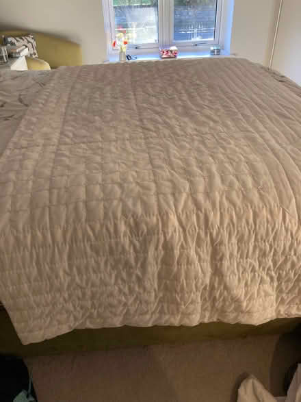 Photo of free King size bed spread/ throw (Noctorum CH43) #1