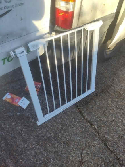 Photo of free Baby gate (Hampton) #1