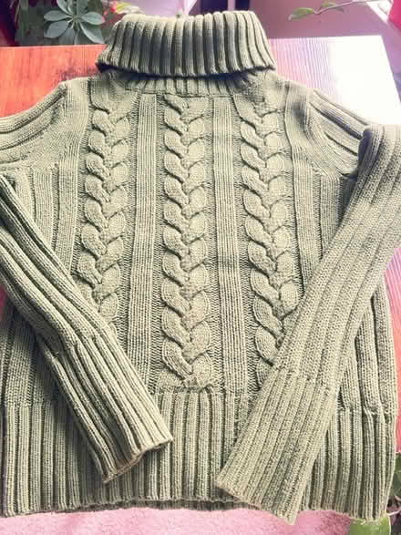 Photo of free Women’s sweater medium (Arlington, VA) #3