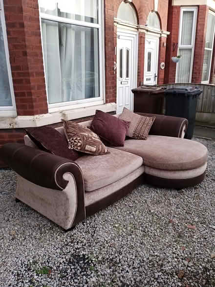 Photo of free Sofa (PR8 6LU) #1