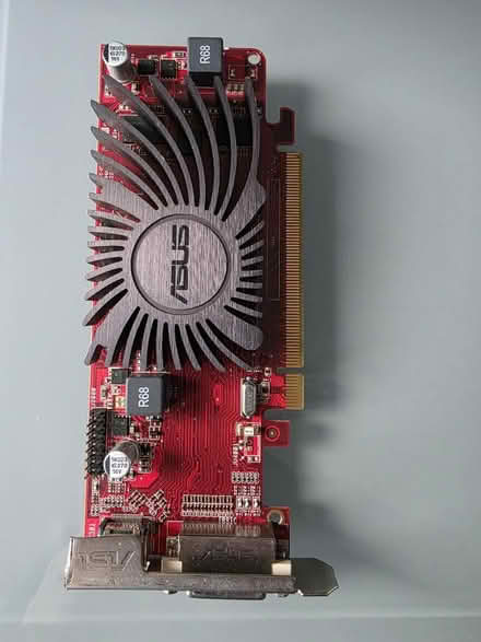 Photo of free ASUS HD PC computer graphics card (Croxteth L11) #2