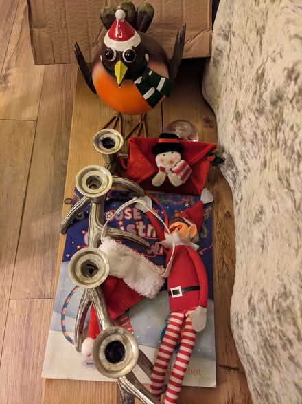 Photo of free Christmas decs (Middlewood S35) #1