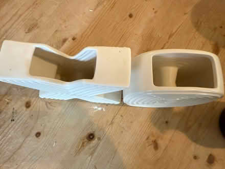 Photo of free X and O ceramic vases (Woodlawn) #2