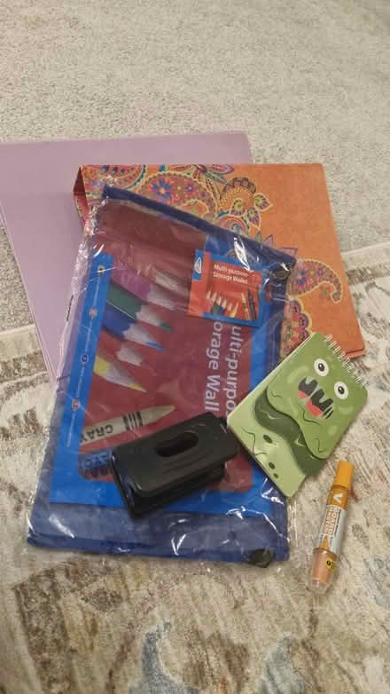 Photo of free Ringbinders, stationary etc (KT5) #1