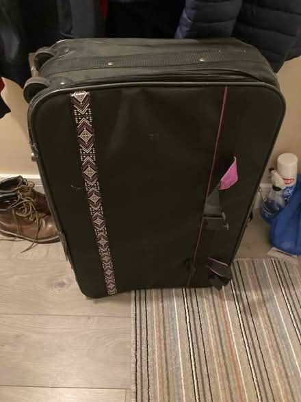 Photo of free Wheeled suitcase (Howhlill Quarries HG2) #1