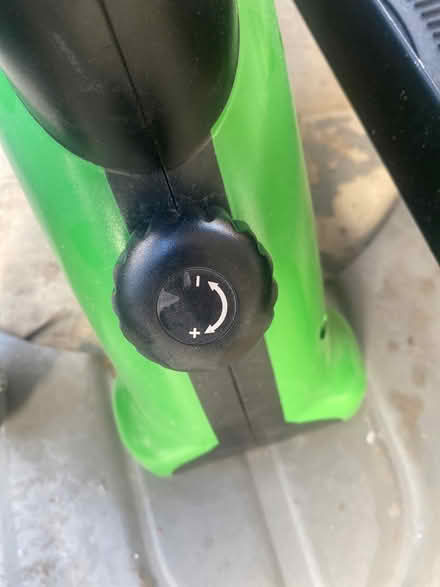 Photo of free Nice elliptical (Ijamsville 21754) #4