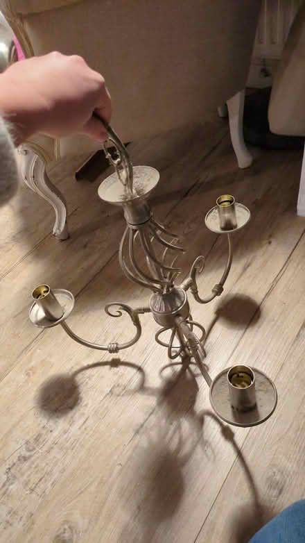 Photo of free Light fitting (Walderslade woods ME5) #1