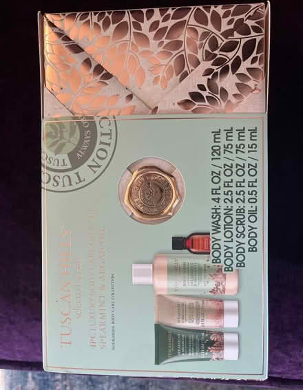 Photo of free Tuscan Hills Body Care Gift Set (Wokingham RG40) #1