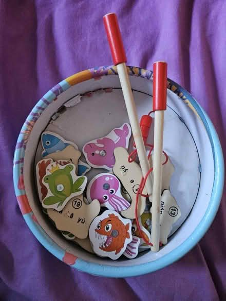 Photo of free Toys and books (CR0) #2