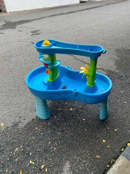 Photo of free Water table (Strawberry/mill valley) #1