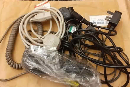 Photo of free AC power cables (GL6 (Chalford)) #1