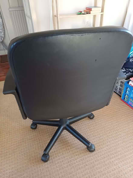 Photo of free Swivel Office Chair in good condition (Kidlington OX5) #3