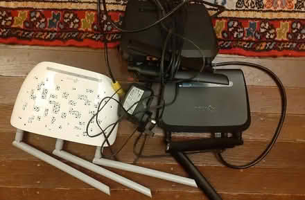 Photo of free Routers (GL6 (Chalford)) #1