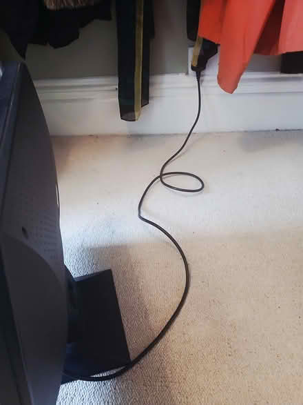 Photo of free 18.5 inch Relisys Monitor with plug (BS6) #2