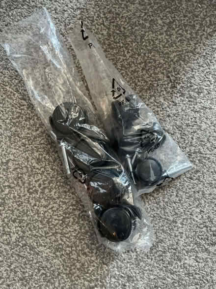 Photo of free For D.i.Y: Miscellaneous Ironmongery & accessories. (Blewbury OX11) #2