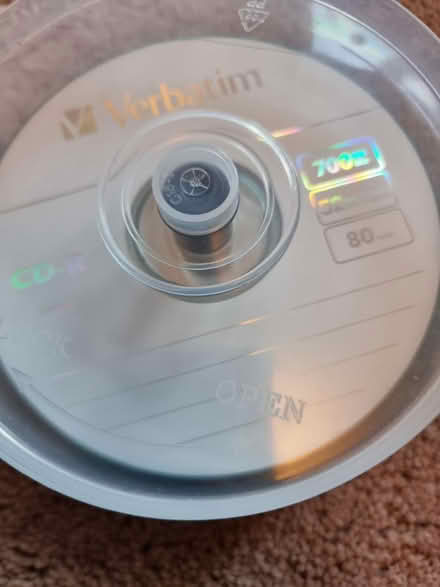 Photo of free CD Roms (RG4) #1