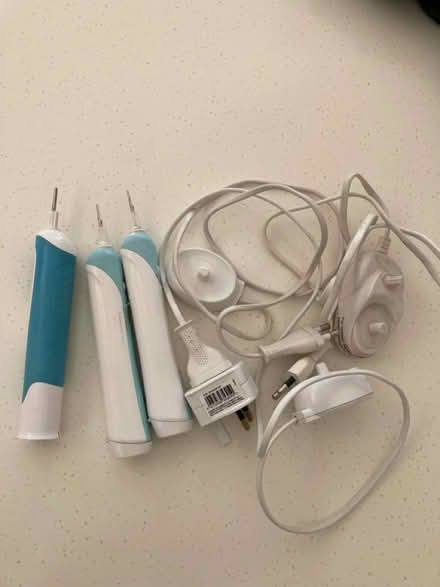Photo of free Electric toothbrushes (Tooting, SW16) #1