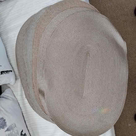 Photo of free Place mats (GU14) #1