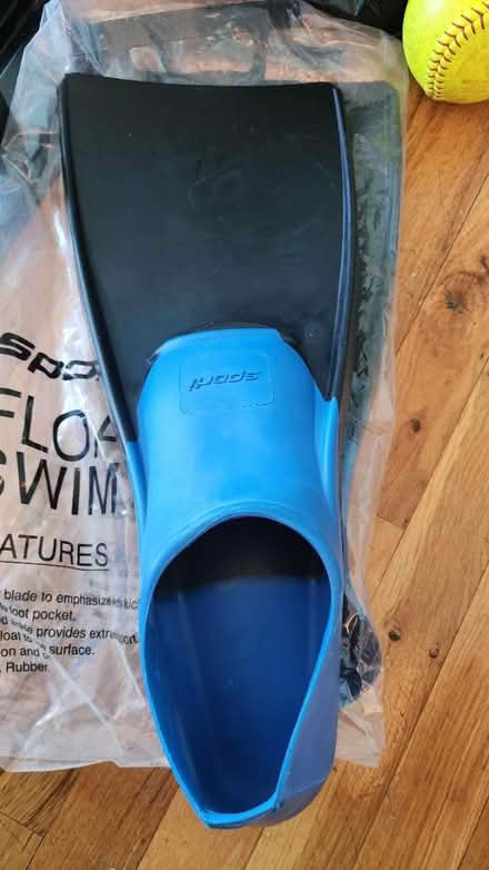 Photo of free Blue Swim fins - large (E12th ave S - 11229) #1